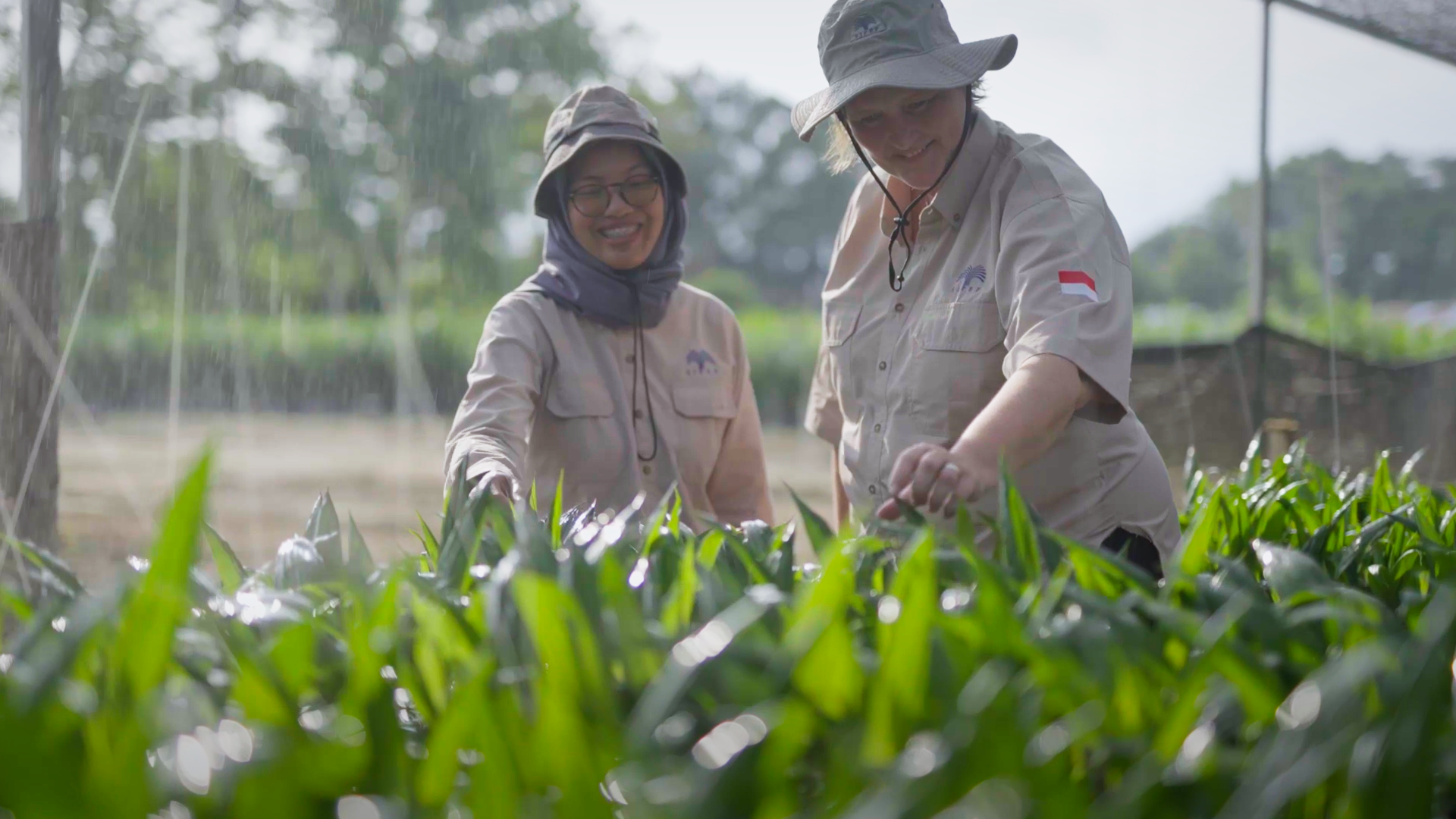 Radhini & Petra.png (1)