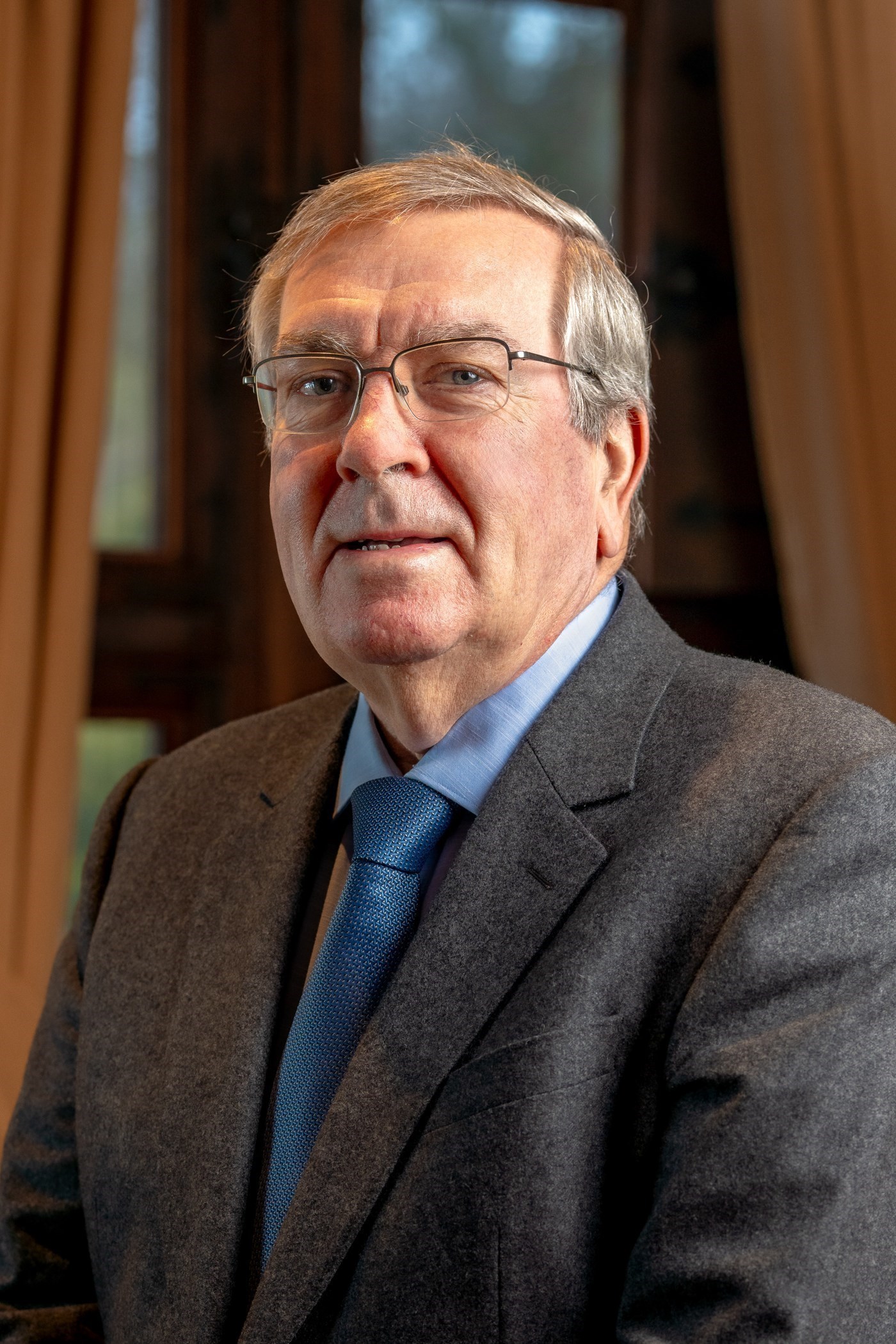 Nicholas Thompson.jpg